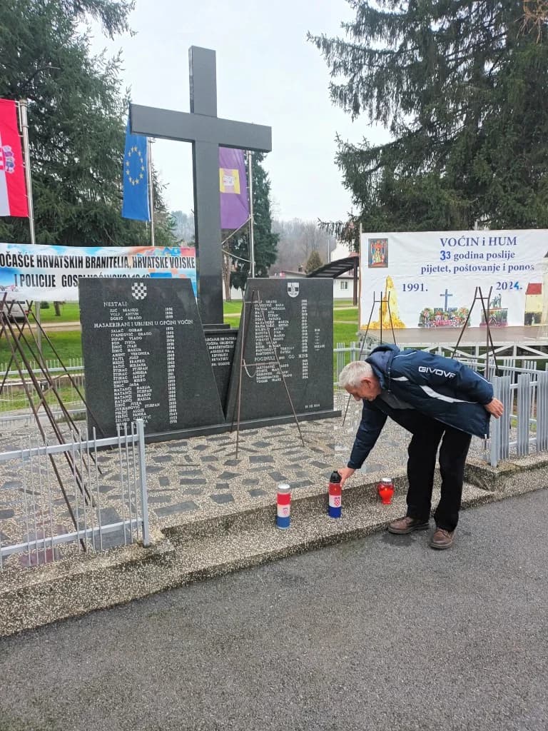 Dvije udruge iz požeškog kraja zajedno odale počast voćinskim žrtvama