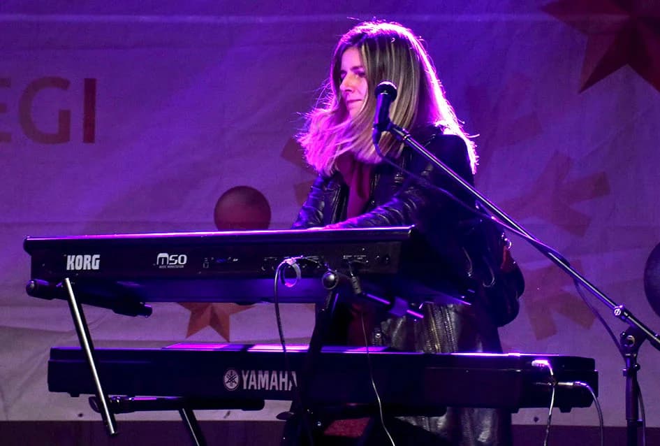 Fun key oduševio posjetitelje Adventa u Požegi-slijede nastup Psihomodo popa i koncert za udrugu invalida