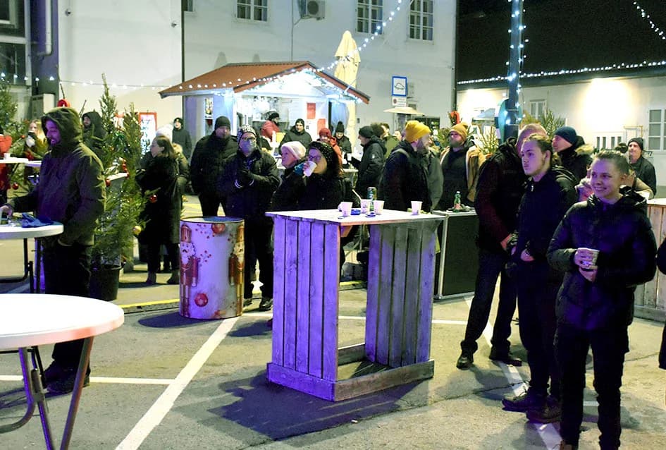 Fun key oduševio posjetitelje Adventa u Požegi-slijede nastup Psihomodo popa i koncert za udrugu invalida