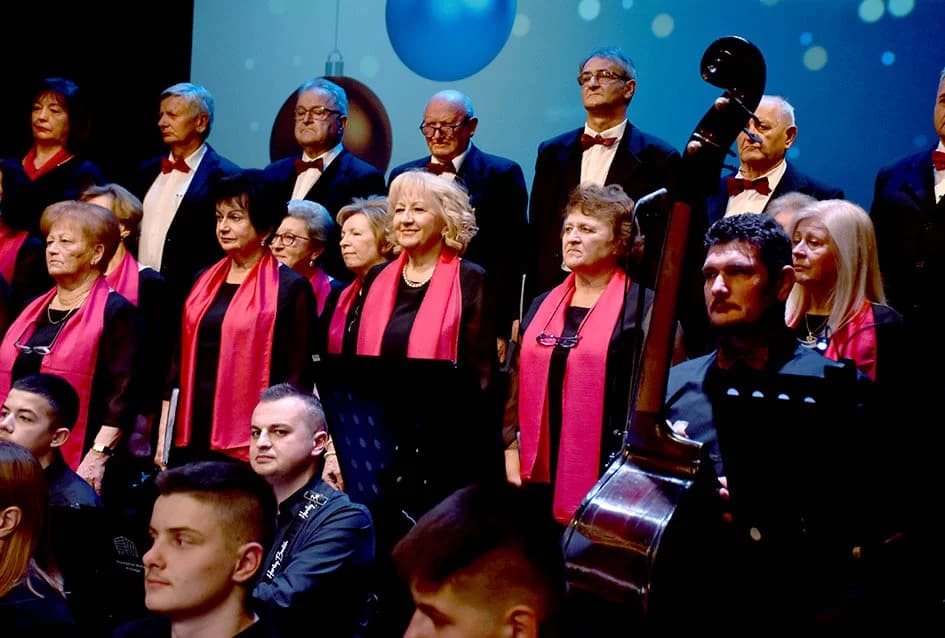 ODRŽAN ADVENTSKI KONCERT GLAZBENOG DRUŠTVA “VILA VELEBITA” IZ  POŽEGE: Prvorazredni glazbeni događaj