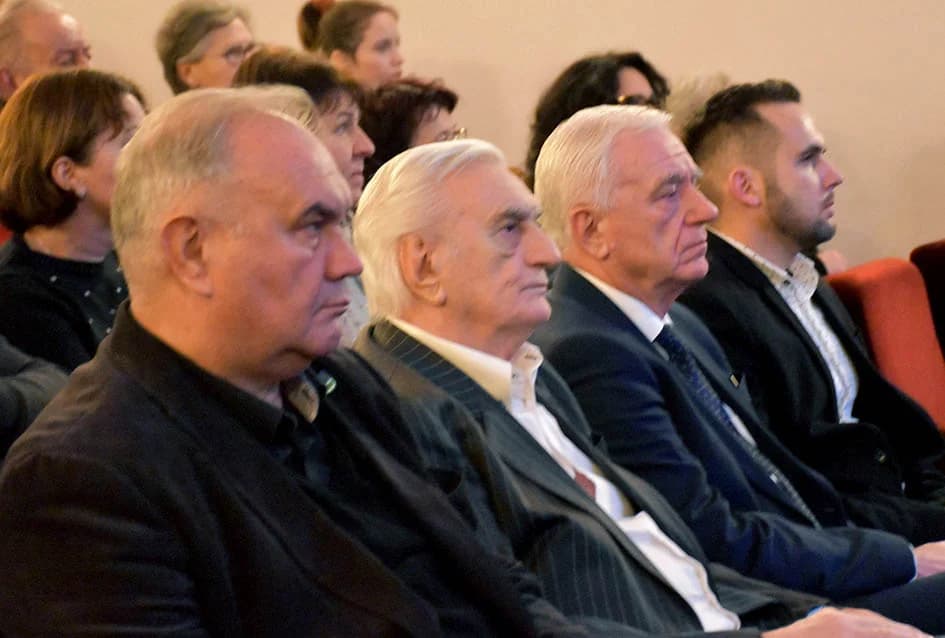 ODRŽAN ADVENTSKI KONCERT GLAZBENOG DRUŠTVA “VILA VELEBITA” IZ  POŽEGE: Prvorazredni glazbeni događaj