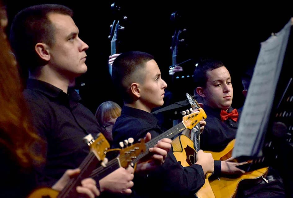 ODRŽAN ADVENTSKI KONCERT GLAZBENOG DRUŠTVA “VILA VELEBITA” IZ  POŽEGE: Prvorazredni glazbeni događaj