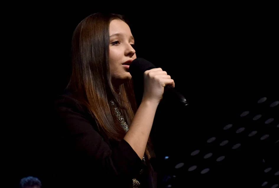 ODRŽAN ADVENTSKI KONCERT GLAZBENOG DRUŠTVA “VILA VELEBITA” IZ  POŽEGE: Prvorazredni glazbeni događaj