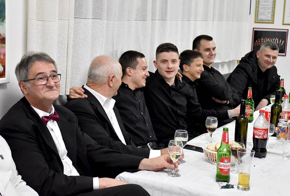 ODRŽAN ADVENTSKI KONCERT GLAZBENOG DRUŠTVA “VILA VELEBITA” IZ  POŽEGE: Prvorazredni glazbeni događaj