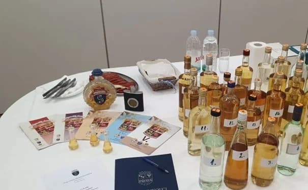 Vinarija Perak šampion ocjenjivanja u Vinkovcima, OPG Šag dobilo veliku zlatnu medalju, a zlatom se okitilo i Kutjevo d. d.