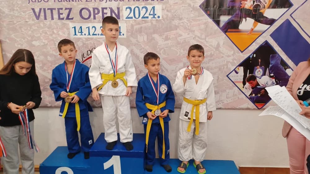 Nakon dugog puta u Vitez požeški judaši uspješni - Toni Bešlić osvojio zlato