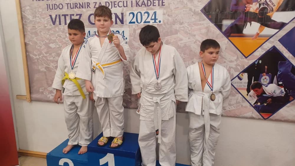 Nakon dugog puta u Vitez požeški judaši uspješni - Toni Bešlić osvojio zlato