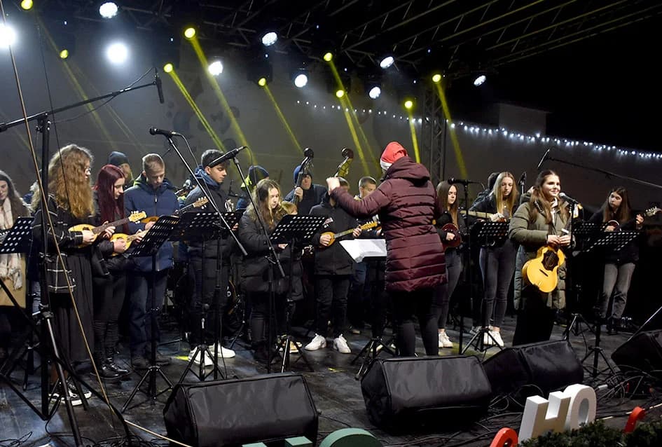 HUMANITARNI KONCERT ZA OSOBE SA INVALIDITETOM: Glazbenici za kupnju kombi vozila
