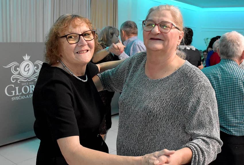 ZABAVA U DVORANI GLORIJA U POŽEGI: Dvanaesta i posljednja ove godine