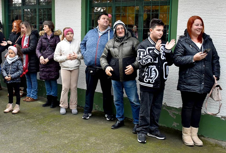 ADVENT JAKŠIĆKE MATICE SLOVAČKE U RAJSAVCU: Najmlađi recitirali, glumili, pjevali i plesali