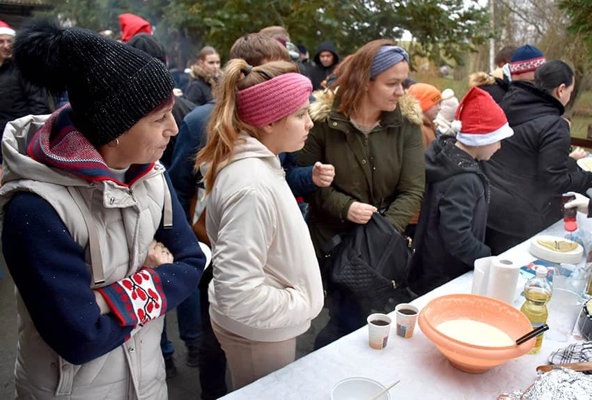 ADVENT JAKŠIĆKE MATICE SLOVAČKE U RAJSAVCU: Najmlađi recitirali, glumili, pjevali i plesali