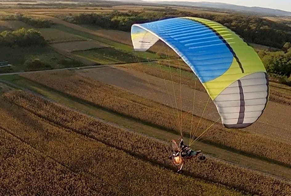 Letači požeškog Bumbara tek nakon 20 godina rada imaju svoje uzletište /FOTO/