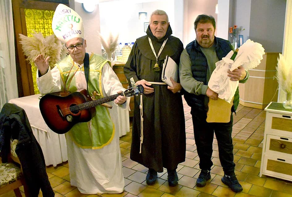 Predbožićno druženja članova udruge „VINO-KAP“ iz Kaptola