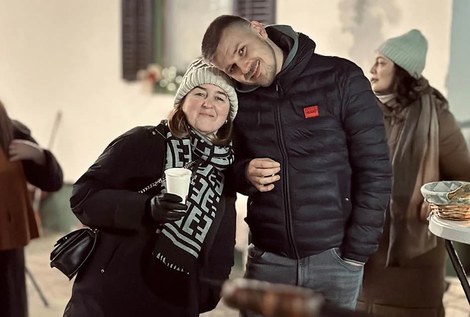 Okupilo se više od stotinu rođaka prigodom blagdanskog druženja kod obitelji Bušić u Srednjem Selu: ʼIdeju koja je tinjala godinama konačno smo realiziraliʼ