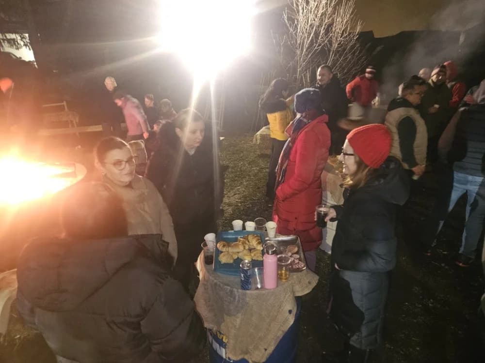 Požeška ulica Luka ima svoj Advent – susjedi se organizirali