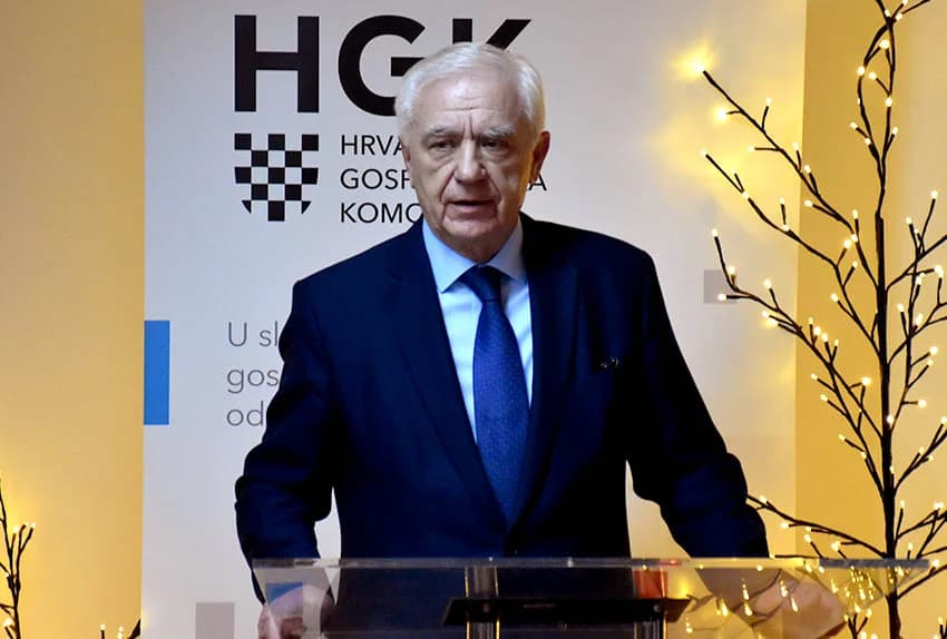 Gospodarstvo ima odgovornost prema zaposlenicima, svojoj sredini i društvu u cjelini