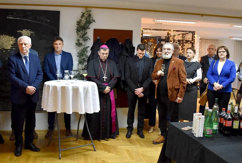 Gospodarstvo ima odgovornost prema zaposlenicima, svojoj sredini i društvu u cjelini