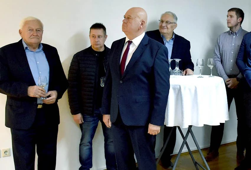 Gospodarstvo ima odgovornost prema zaposlenicima, svojoj sredini i društvu u cjelini