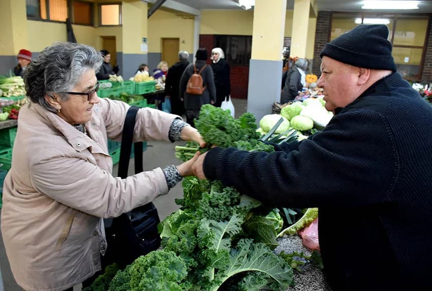 Blagdansko druženje s prodavačima požeške tržnice