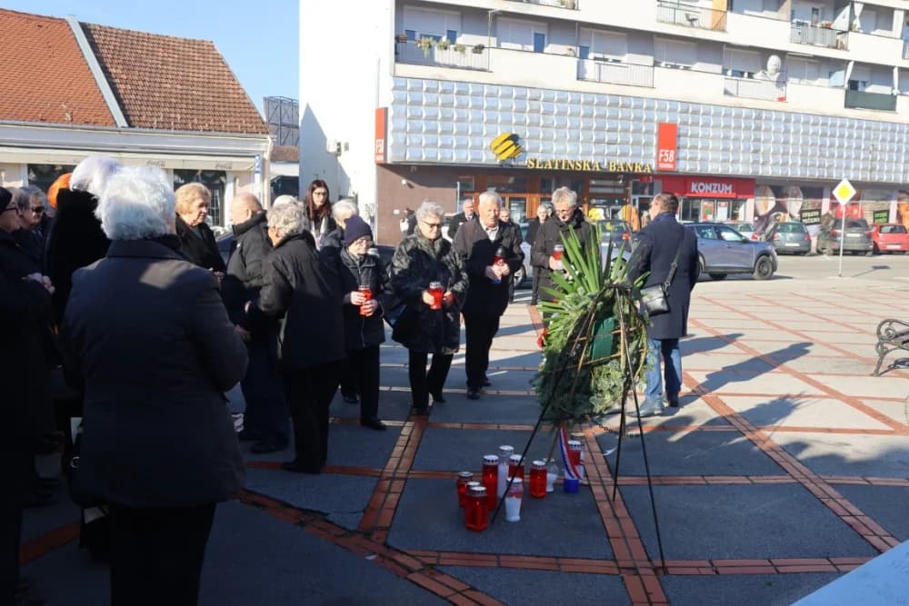 Roditelji poginulih branitelja zajedno pred blagdane