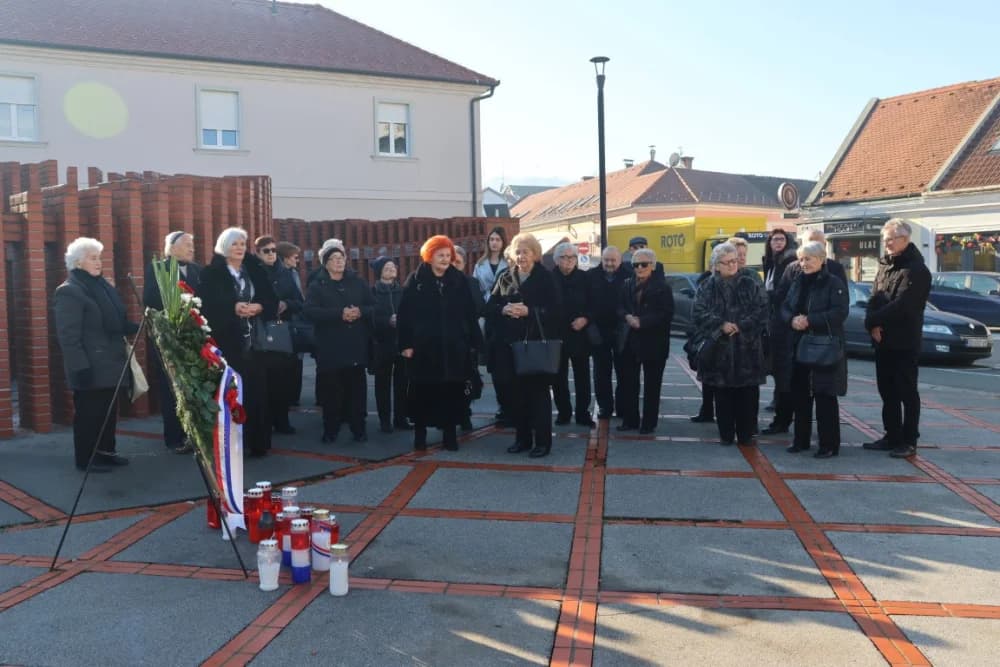 Roditelji poginulih branitelja zajedno pred blagdane