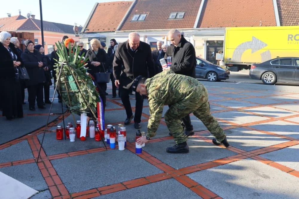 Roditelji poginulih branitelja zajedno pred blagdane