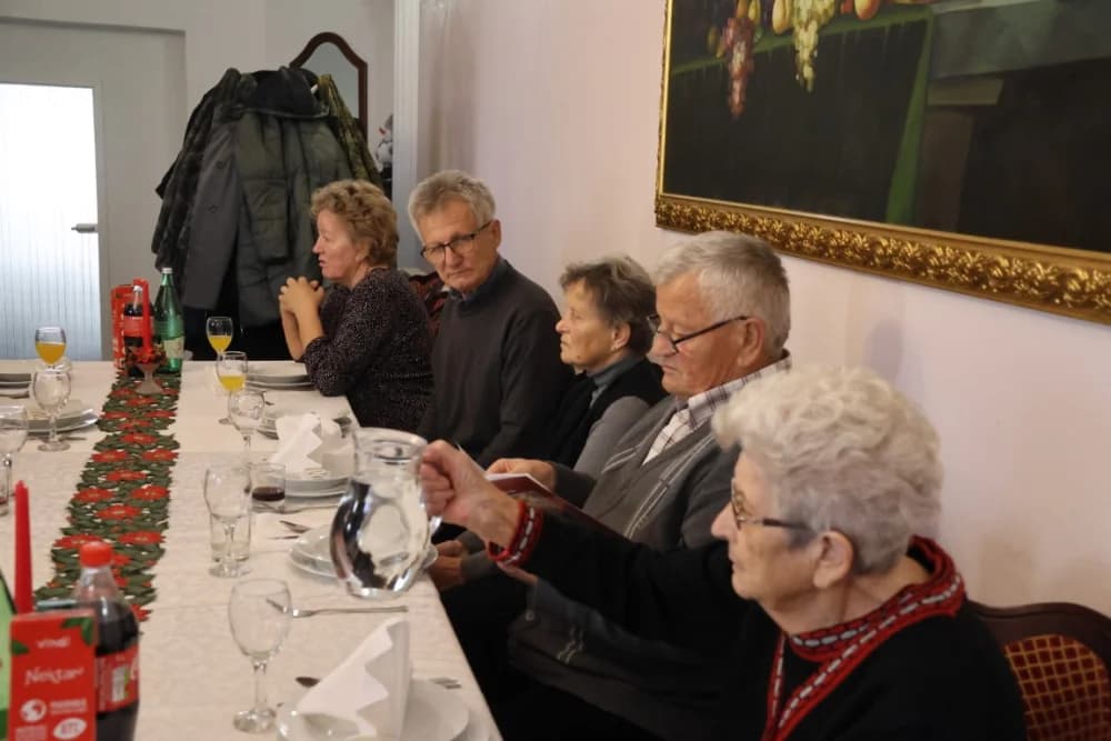 Roditelji poginulih branitelja zajedno pred blagdane