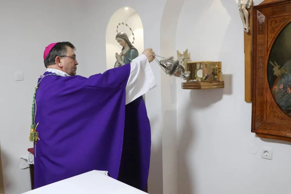 Blagoslov samostanske kapelice sestara milosrdnica u Požegi