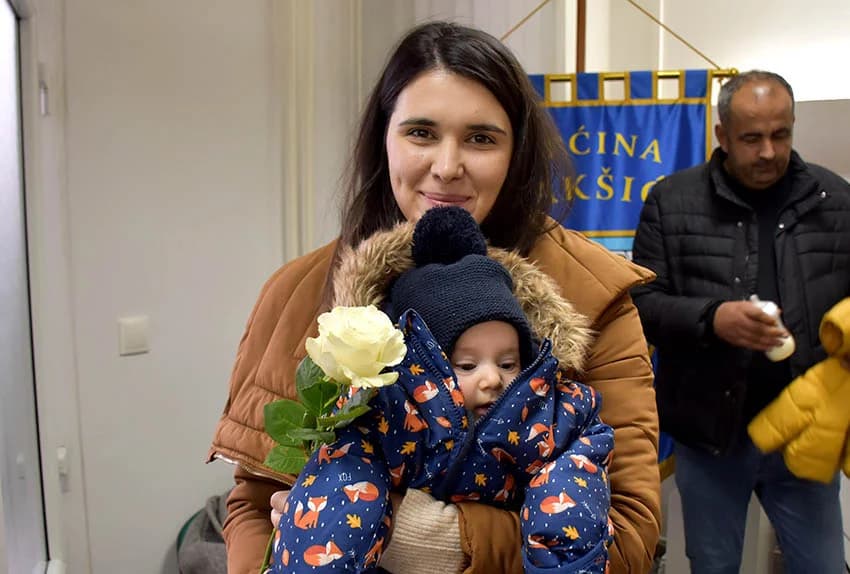 OPĆINA JAKŠIĆ DARIVALA RODITELJE NOVOĐENE DJECE: Prvi puta više dječaka