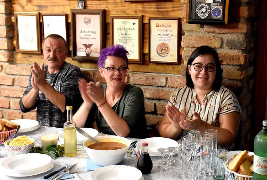 Ugostio pedesetak uzvanika [FOTO]