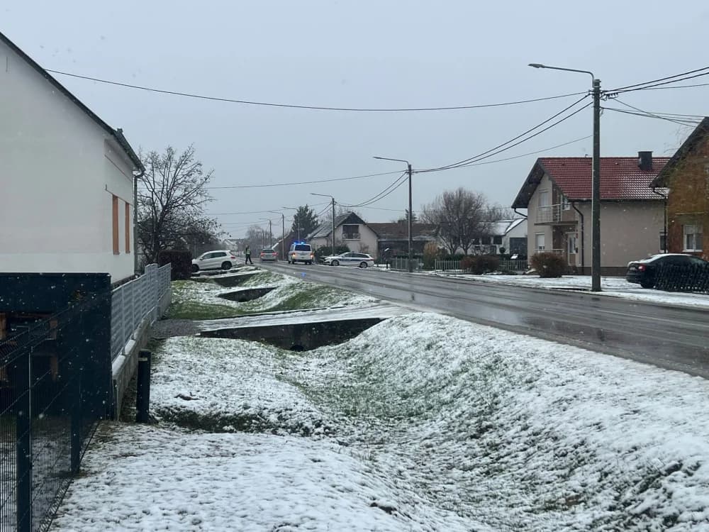 U slijetanju osobnog automobila lakše ozlijeđena vozačica starosti 28 godina