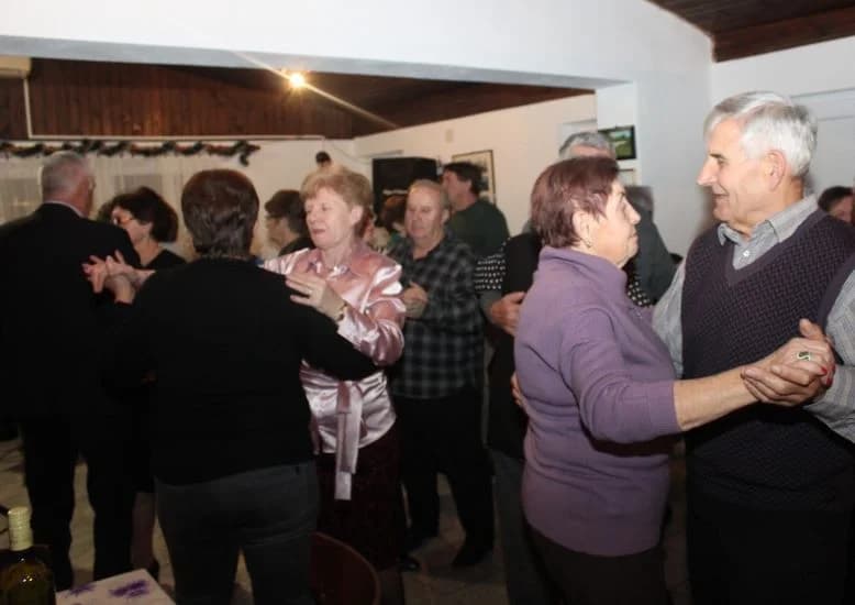 Pjesmom i plesom obilježili blagdan svetog Stjepana