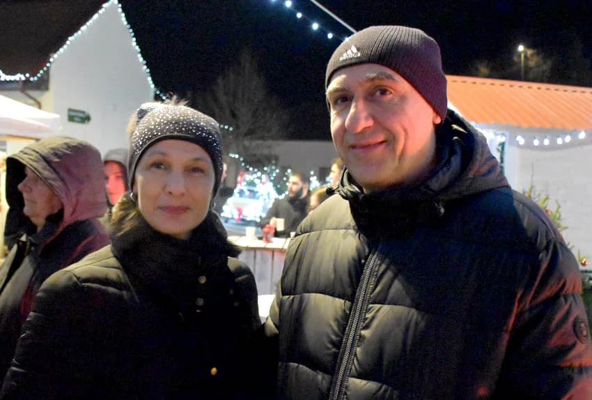 BLAGDANSKI PETAK IZA POŽEŠKE GRADSKE KUĆE  Nastupio lokalni dvojac, Teo i Marko