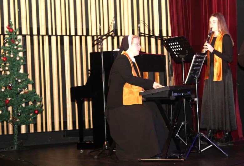 Za pleterničku Udrugu „Osmjeh“ održali humanitarni božićni koncert