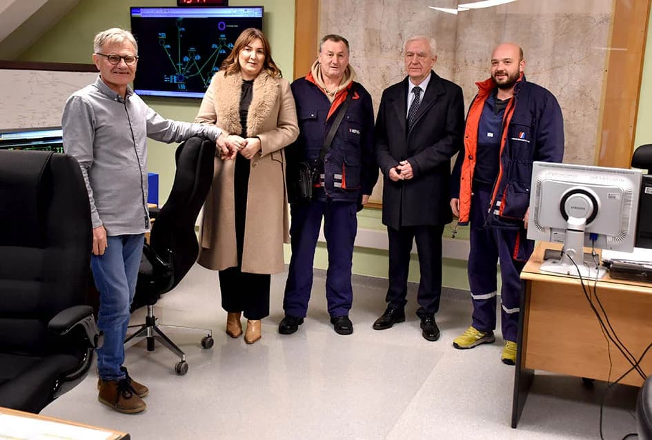 Dežurne službe u novogodišnjoj noći posjetili gradonačelnik Požege dr.sc. Željko Glavić i požeško-slavonska županica Antonija Jozić