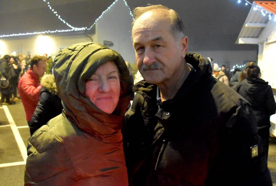 NAJLUĐA NOĆ U POŽEGI: Uz šampanjac i ples dočekana Nova godina