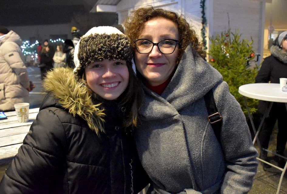 NAJLUĐA NOĆ U POŽEGI: Uz šampanjac i ples dočekana Nova godina