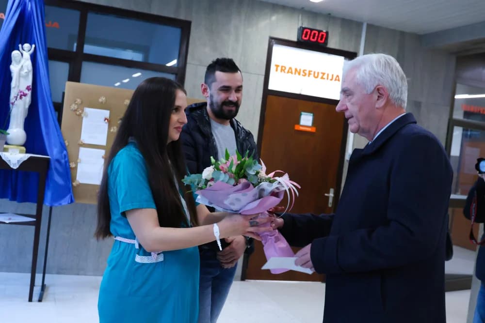 Mate Grubišić je prva beba rođena u Požeško-slavonskoj županiji 2025. godine