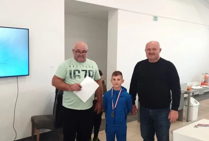 Odigran kadetski šahovski turnir „Silvestrovo 2024“