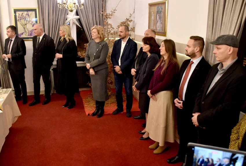 Božićni prijem srpske zajednice okupio predstavnike gradske i županijske vlasti, te javnih institucija