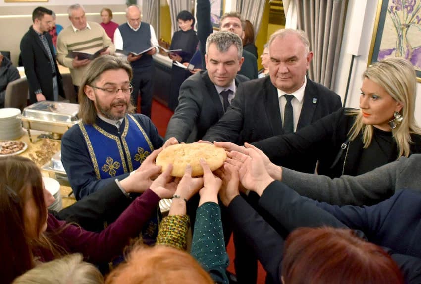 Božićni prijem srpske zajednice okupio predstavnike gradske i županijske vlasti, te javnih institucija