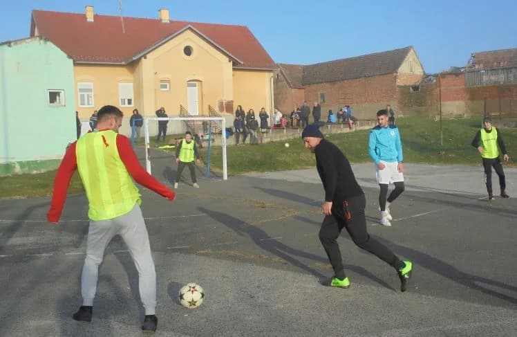 NOGOMETNI KLUB „GRANIČAR“ IZ BUČJA: Odigrali utakmicu na prvi dan nove kalendarske godine
