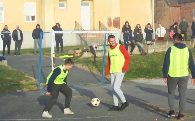 NOGOMETNI KLUB „GRANIČAR“ IZ BUČJA: Odigrali utakmicu na prvi dan nove kalendarske godine