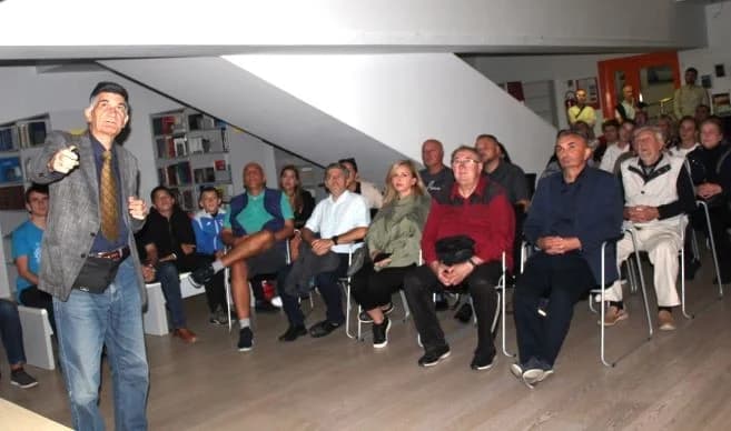 Održano zanimljivo predavanje Ante Radonića „Čovjek i svemir“