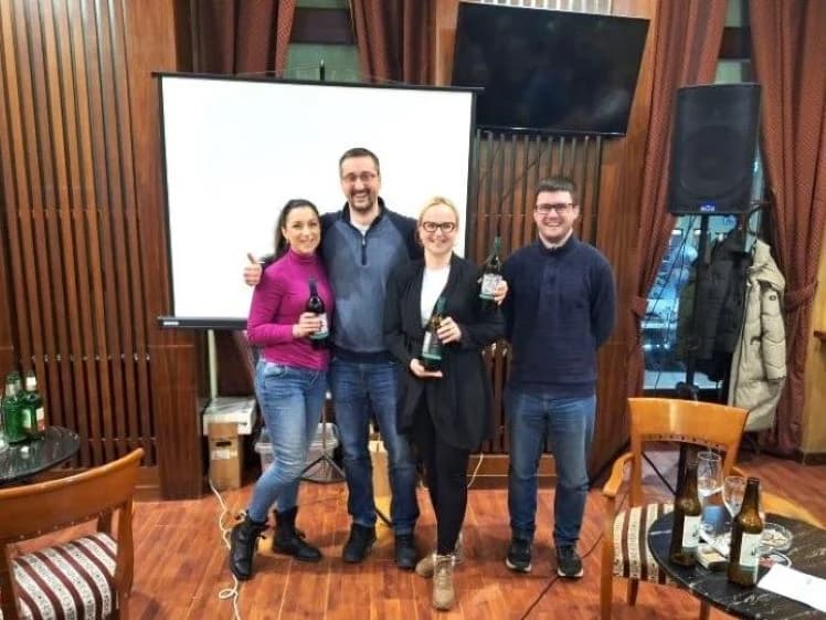 ODRŽAN 124. POŽEŠKI PUB KVIZ:  Pobijedila favorizirana ekipa „Mučki provokatori“