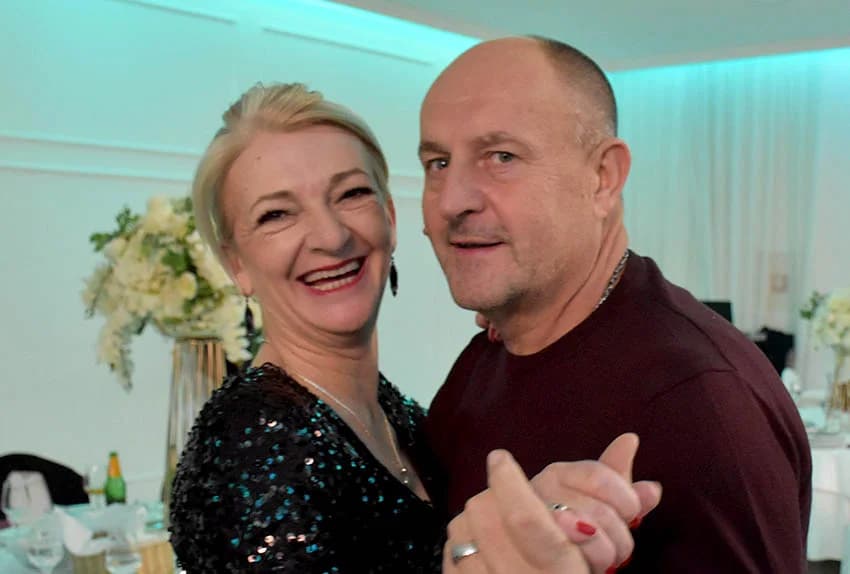 ZABAVA U POŽEŠKOJ SVEČANOJ DVORANI GLORIA: Uz ples i kola do iza ponoći