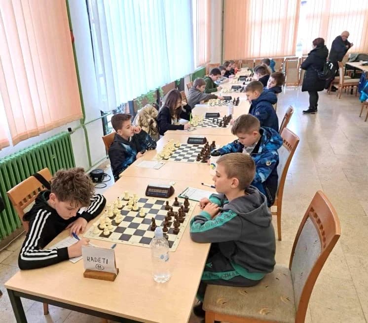 Član Šahovskog kluba Požega Mate Kovačević iz Vidovaca prvak u uzrastu do devet godina