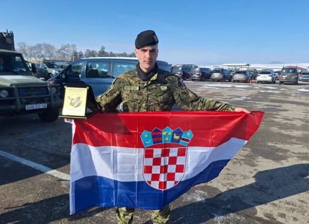 Brestovački maratonac Antonio Đurčević pobjednik utrke članica NATO na Kosovu