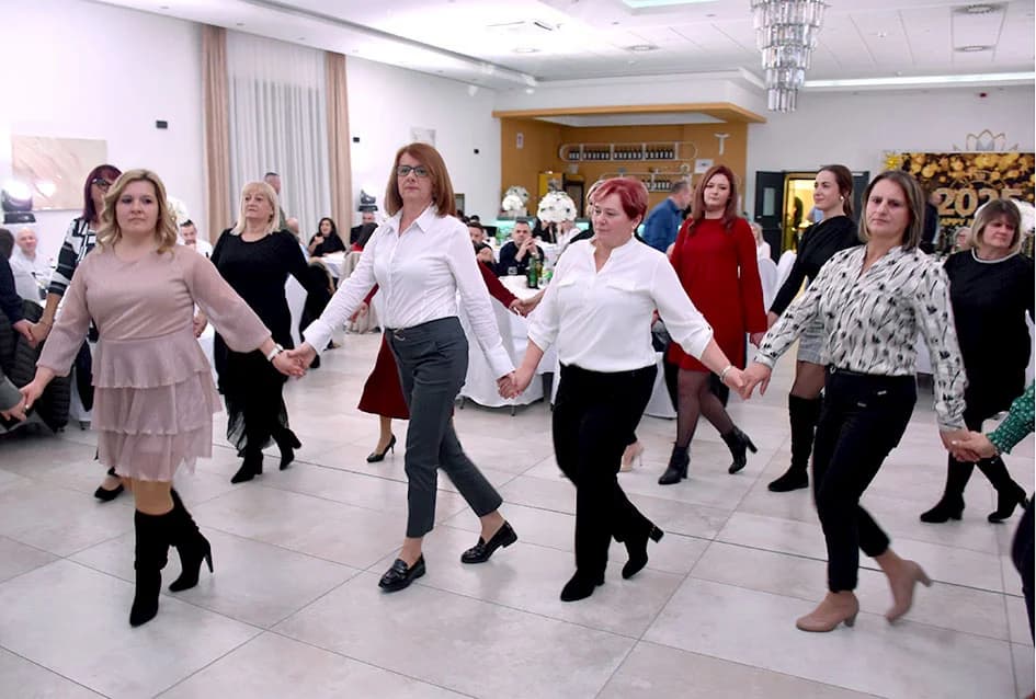Gotovo 200 ugostitelja požeškog kraja veselo dočekalo svoju Novu godinu