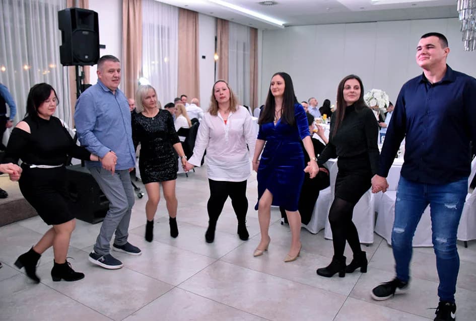 Gotovo 200 ugostitelja požeškog kraja veselo dočekalo svoju Novu godinu